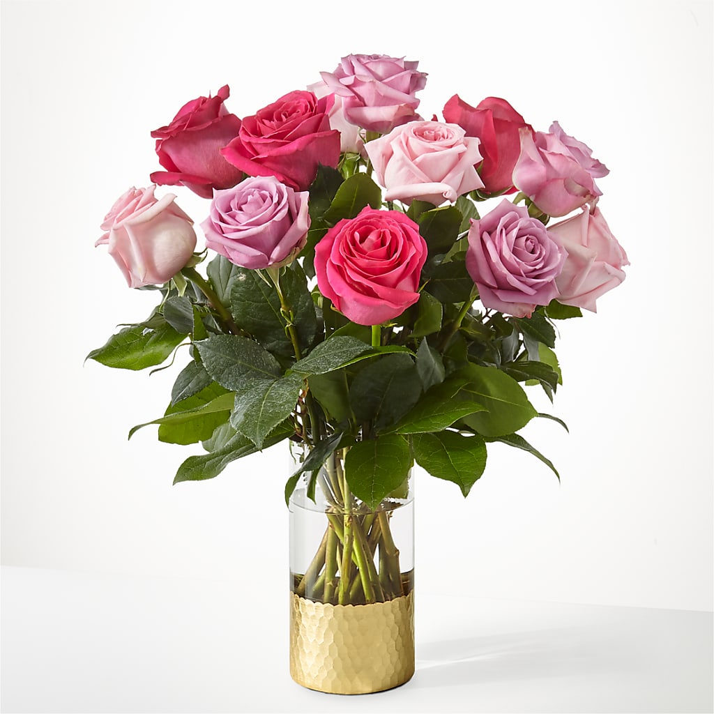 Pure Beauty Mixed Roses – KELLEN'S FLORIST INC, Hobart IN