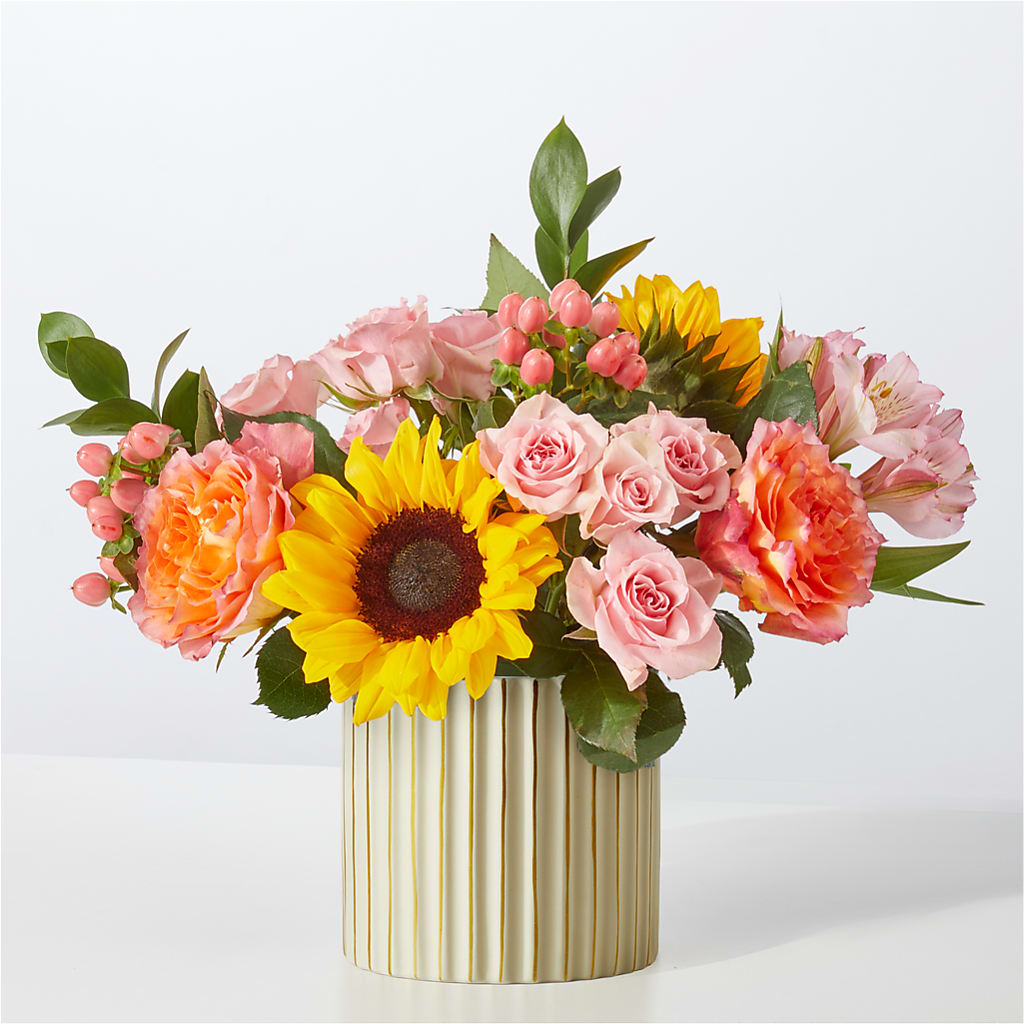 Sun's Out Bouquet – KELLEN'S FLORIST INC, Hobart IN