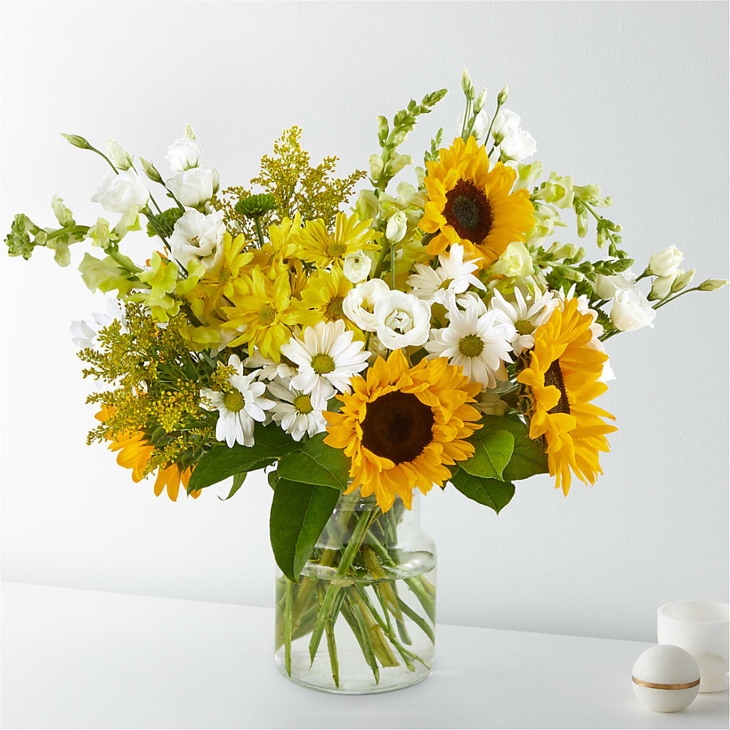 Hello Sunshine Bouquet – KELLEN'S FLORIST INC, Hobart IN