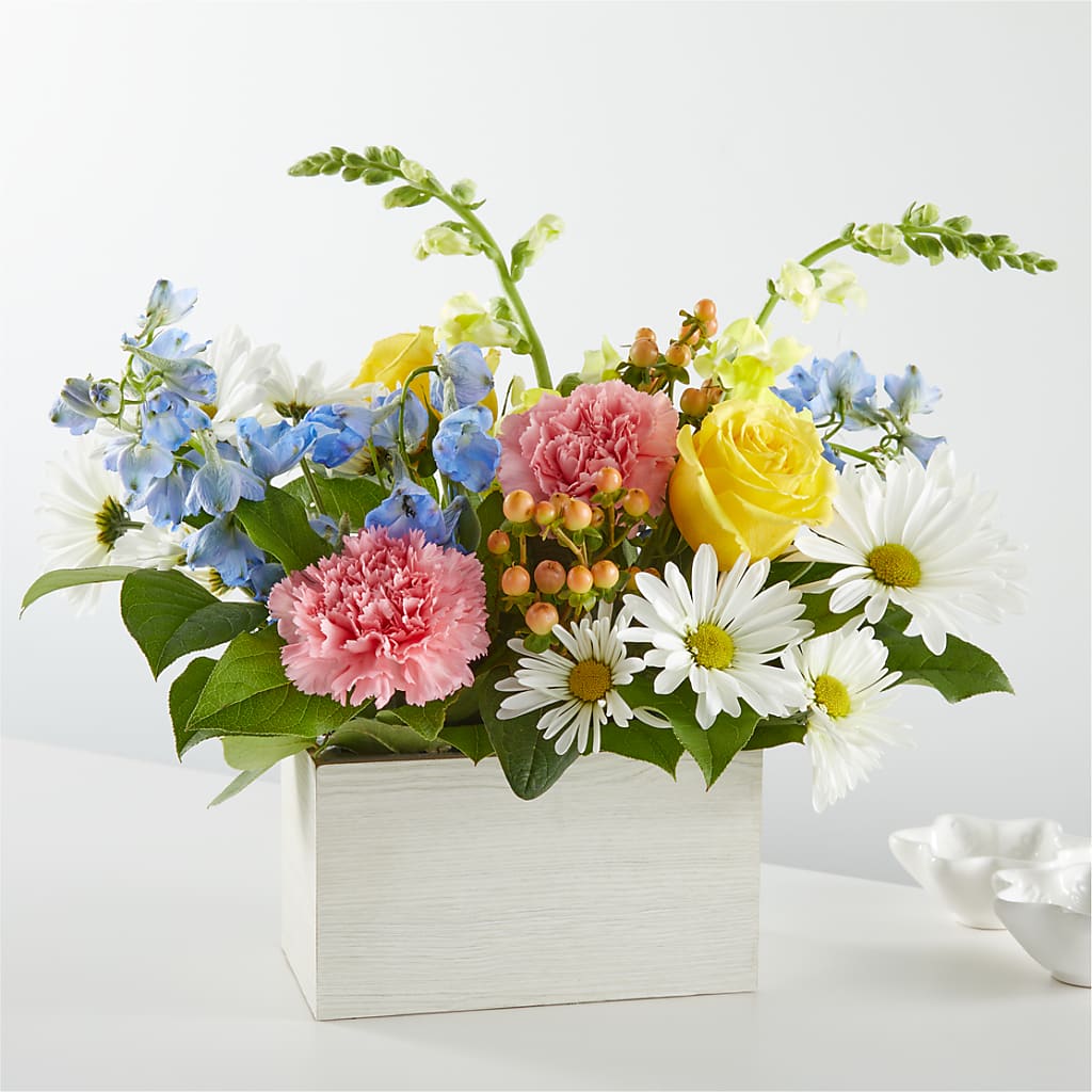 Sun Salutation Box Bouquet – KELLEN'S FLORIST INC, Hobart IN