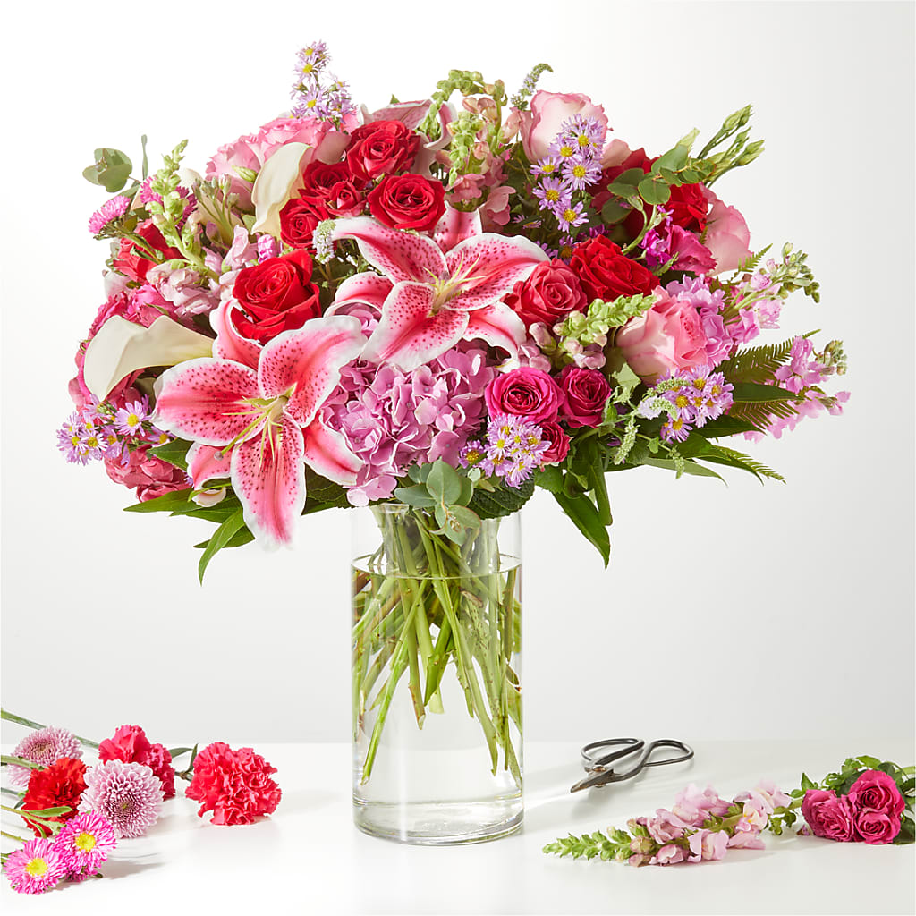 Swooning Over You - A Luxury Florist Original – KELLEN'S FLORIST INC, Hobart IN