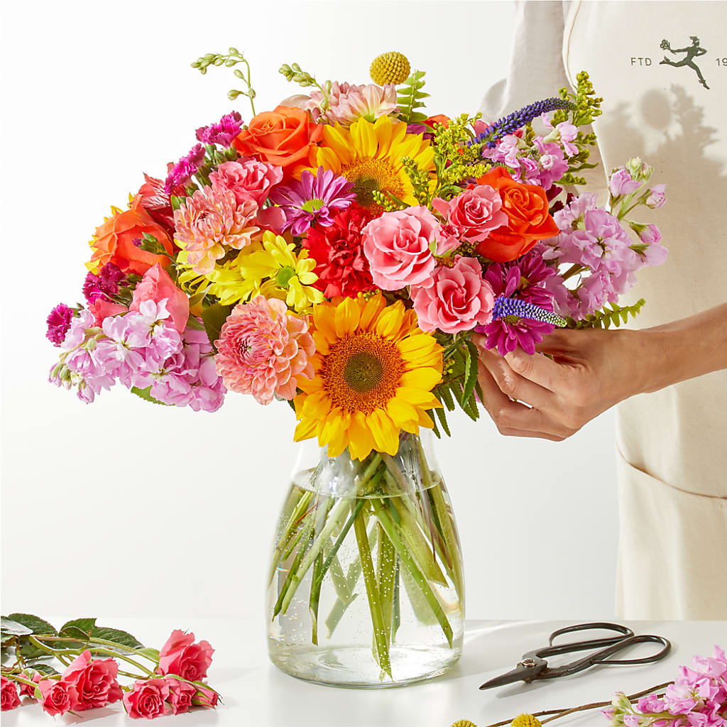 Cue the Confetti - A Florist Original – KELLEN'S FLORIST INC, Hobart IN