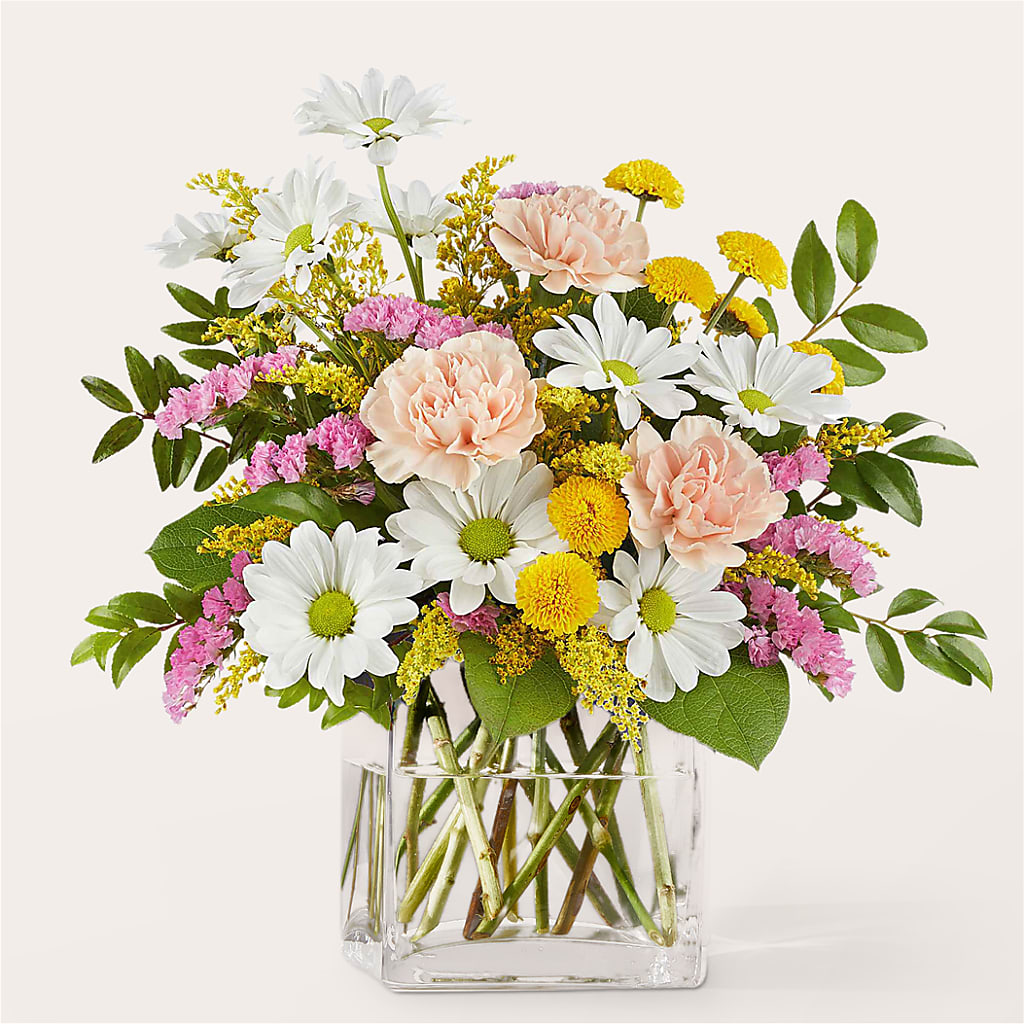 Country Cottage Bouquet – KELLEN'S FLORIST INC, Hobart IN