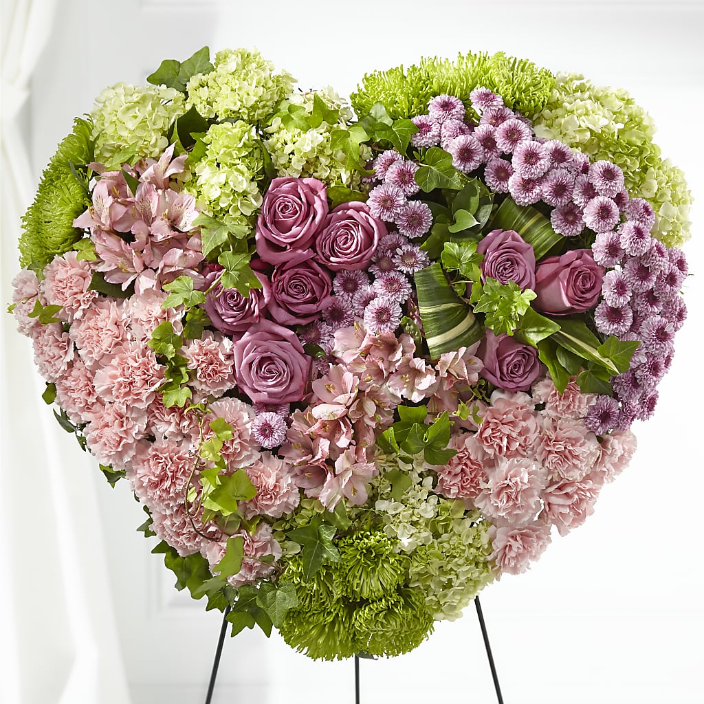 Heartwarming Standing Heart – KELLEN'S FLORIST INC, Hobart IN