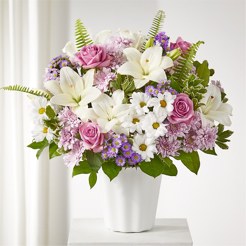 Warmest Thoughts Tabletop Basket – KELLEN'S FLORIST INC, Hobart IN