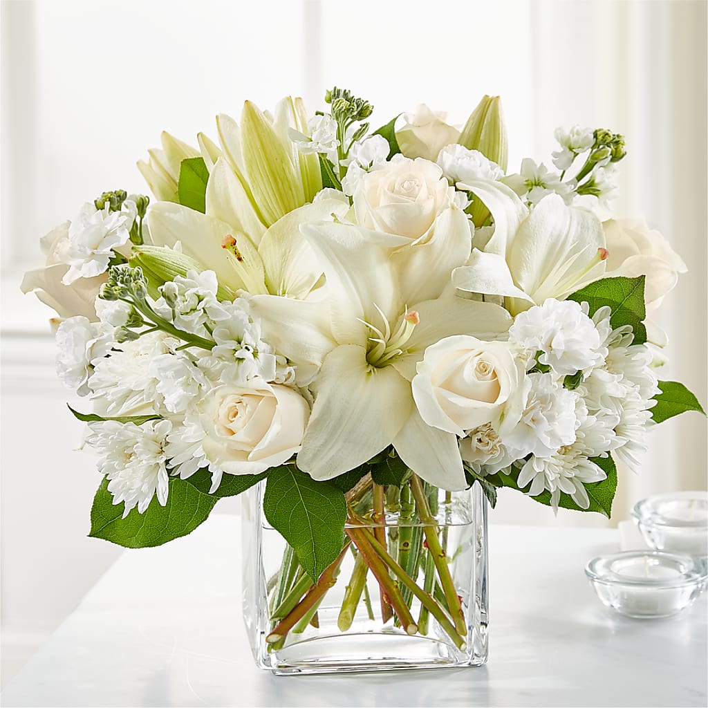 Gentle Breeze Bouquet – KELLEN'S FLORIST INC, Hobart IN