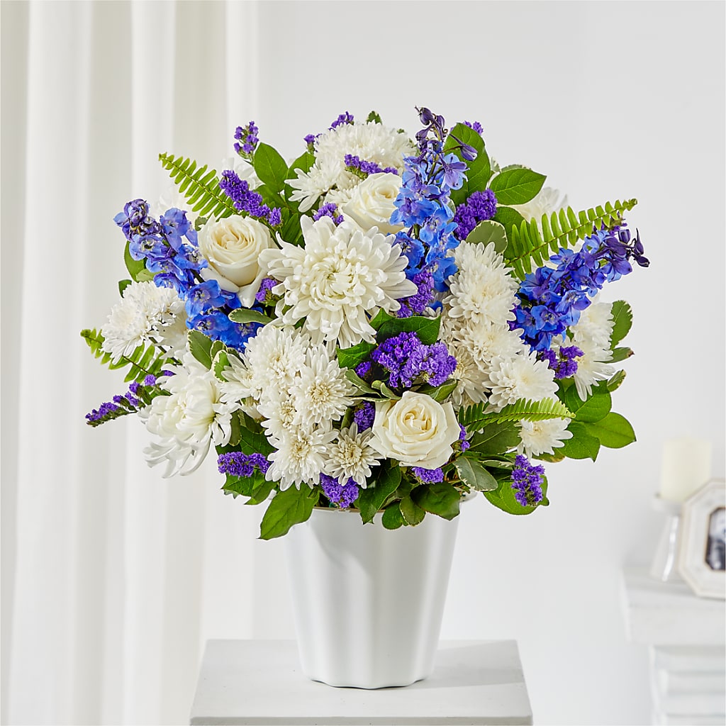 Hold Dear Tabletop Basket – KELLEN'S FLORIST INC, Hobart IN