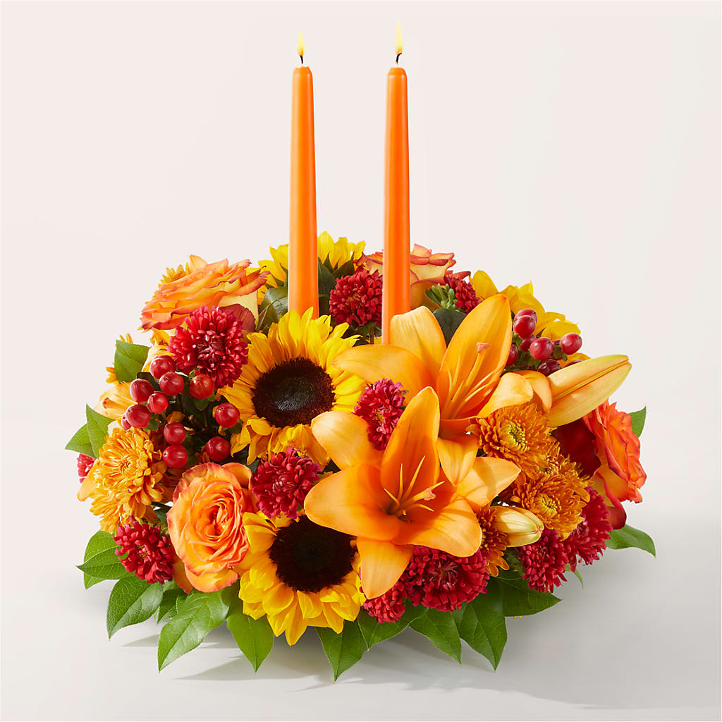 Grateful Centerpiece – KELLEN'S FLORIST INC, Hobart IN
