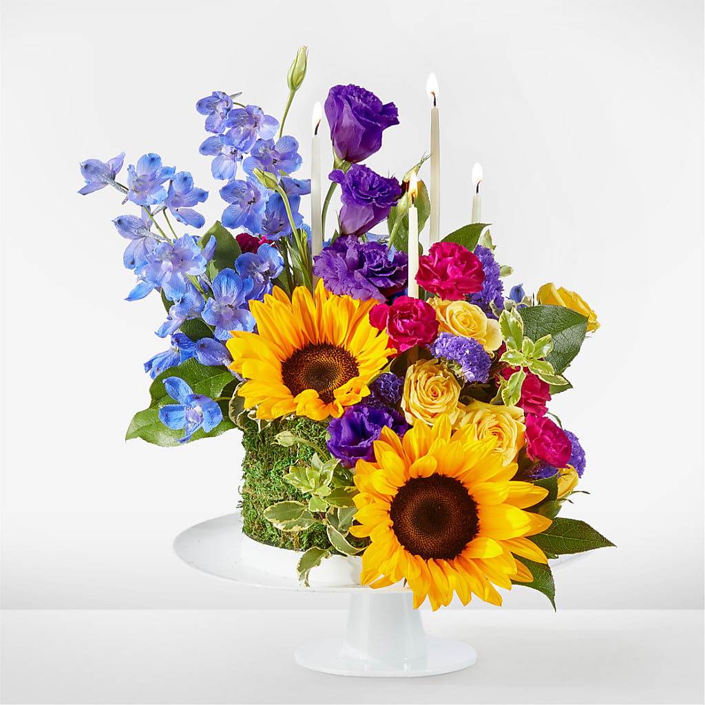 Star of the Day Floral Cake – KELLEN'S FLORIST INC, Hobart IN