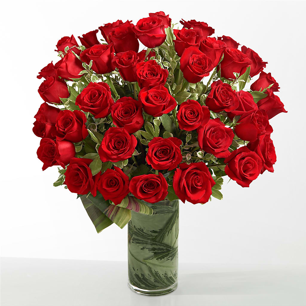 The Enamored – KELLEN'S FLORIST INC, Hobart IN