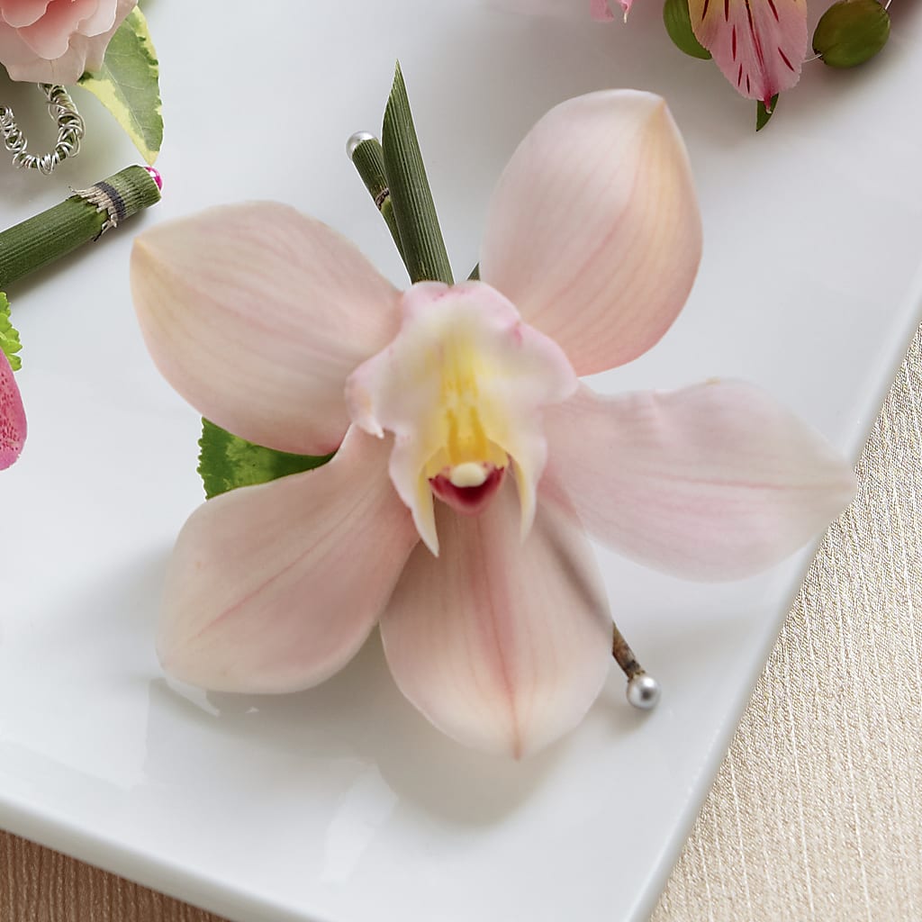 Pink Cymbidium Boutonniere – KELLEN'S FLORIST INC, Hobart IN