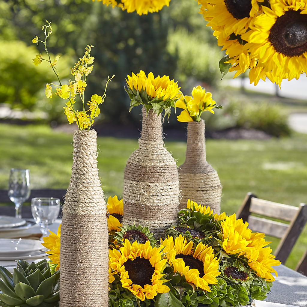 Sublime Garden Centerpiece – KELLEN'S FLORIST INC, Hobart IN