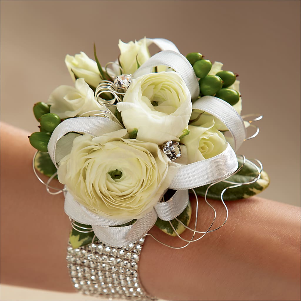 White Wedding Corsage – KELLEN'S FLORIST INC, Hobart IN