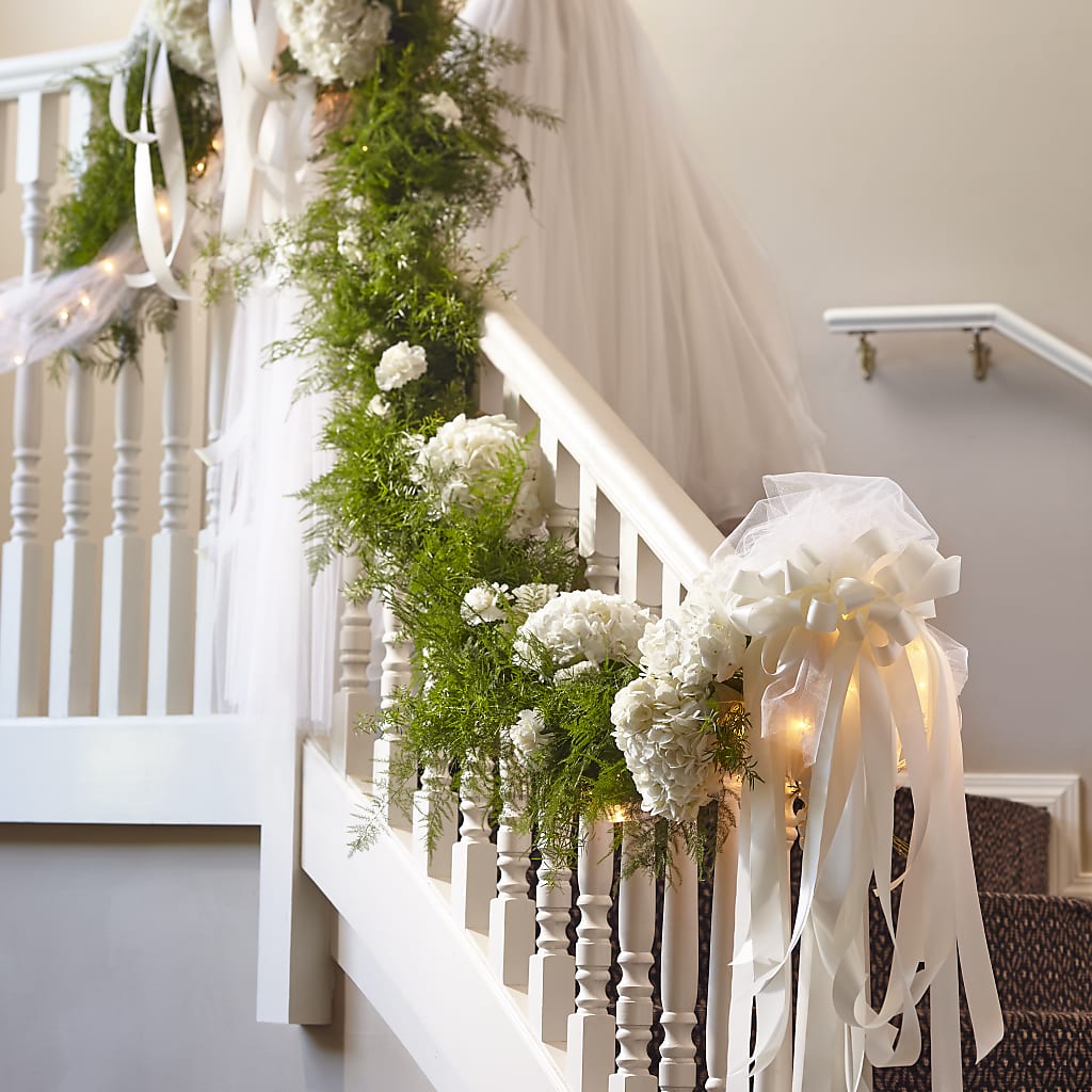 Champagne Dreams Garland – KELLEN'S FLORIST INC, Hobart IN