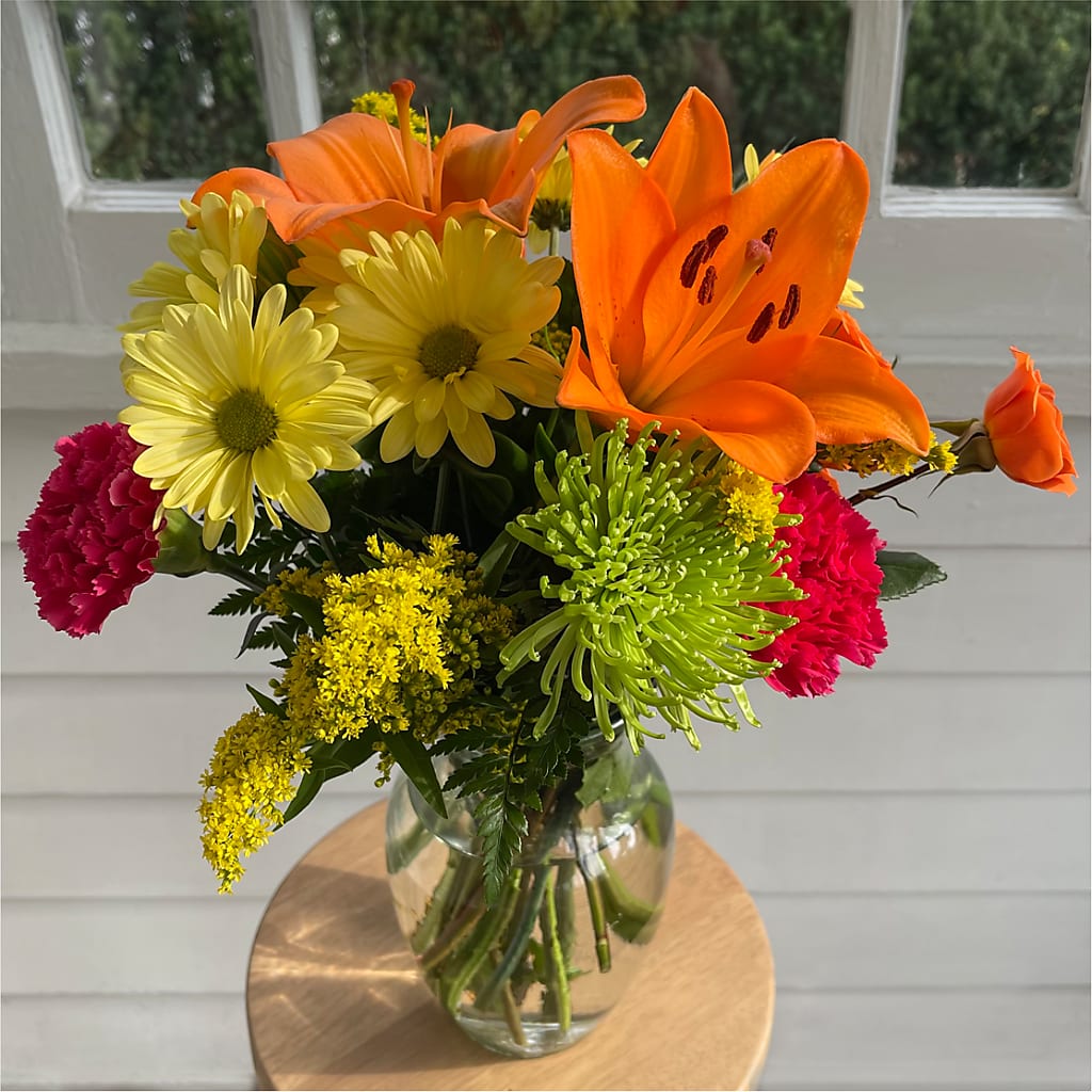 Bold & Bright – A Florist Original – KELLEN'S FLORIST INC, Hobart IN