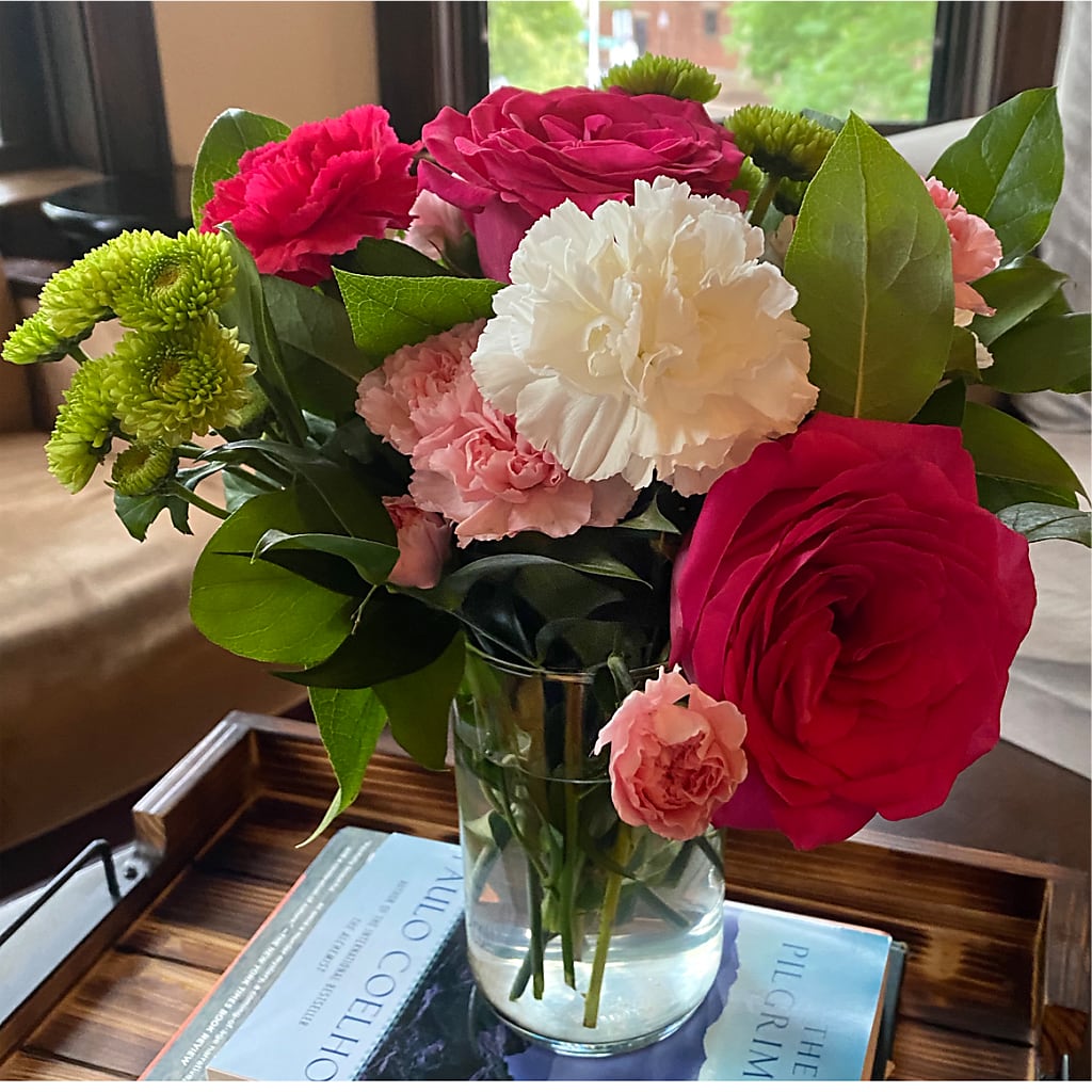 Sweet & Pretty Bouquet – KELLEN'S FLORIST INC, Hobart IN