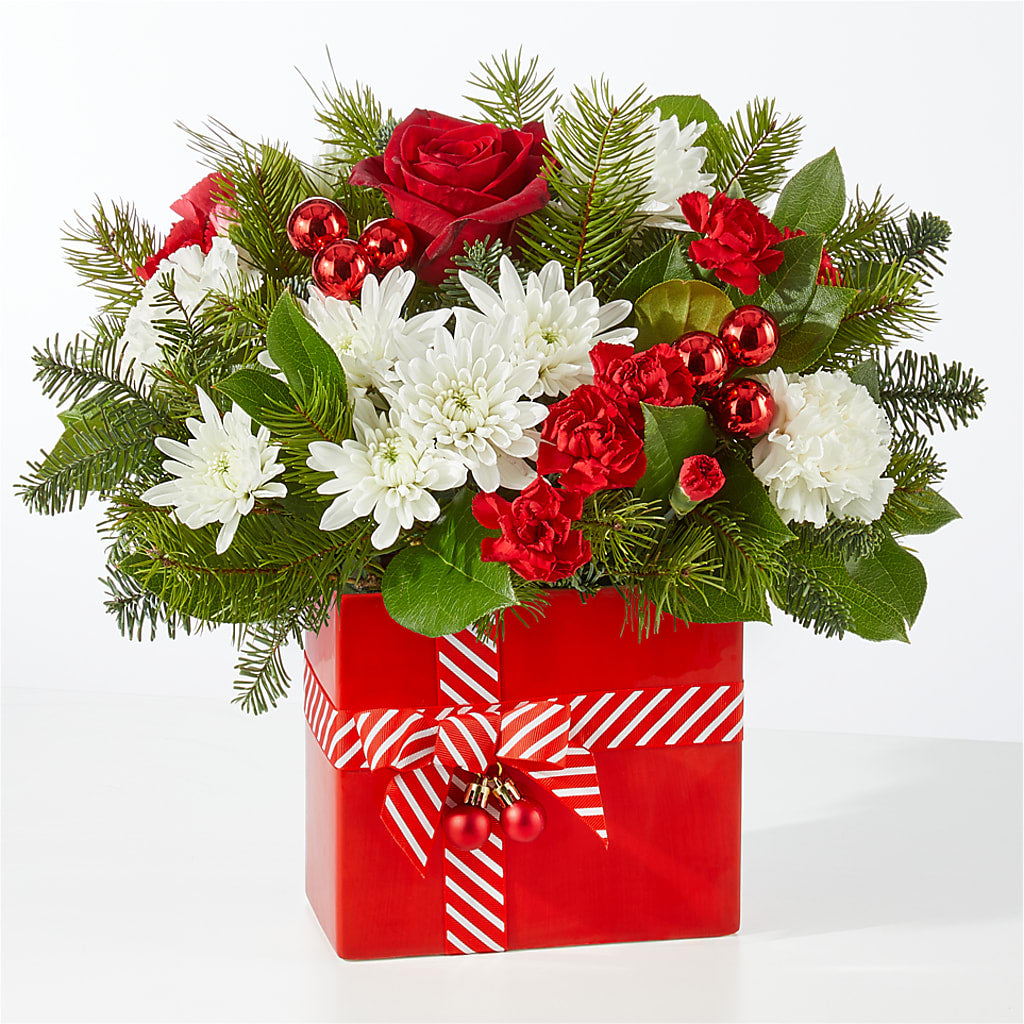 Presents Under the Tree Bouquet – KELLEN'S FLORIST INC, Hobart IN