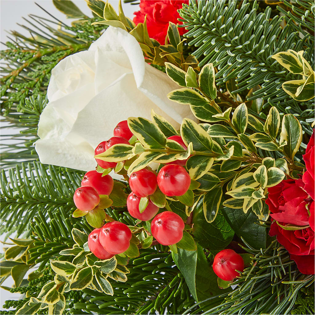 December Dreams Centerpiece – KELLEN'S FLORIST INC, Hobart IN
