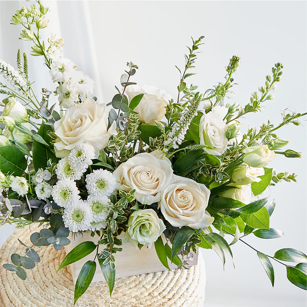 Cashmere Bouquet – KELLEN'S FLORIST INC, Hobart IN