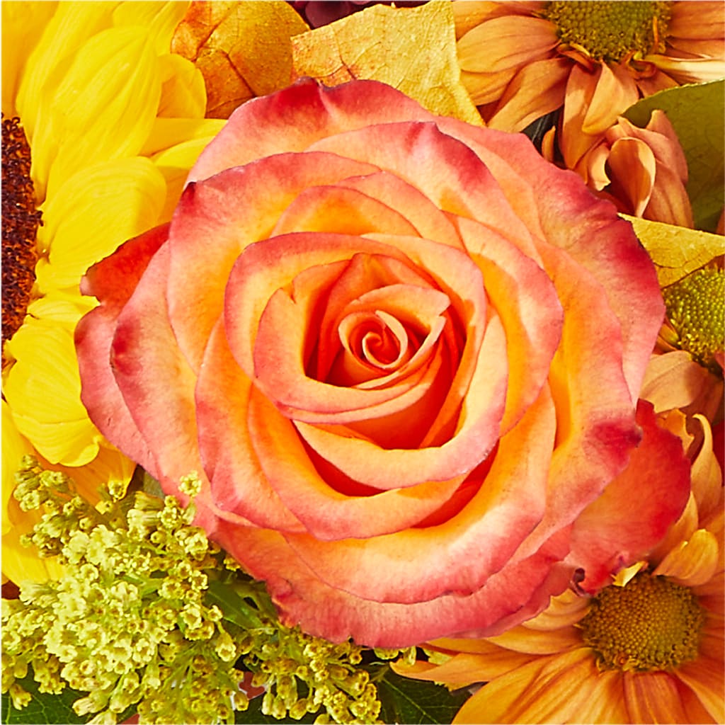 The Outdoors Bouquet – KELLEN'S FLORIST INC, Hobart IN