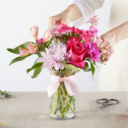 Pink Ribbon - A Florist Original – KELLEN'S FLORIST INC, Hobart IN