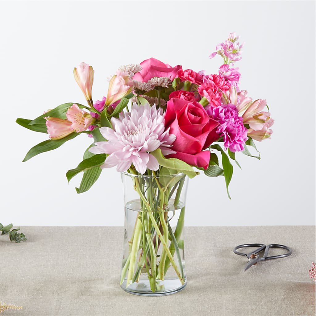 Pink Ribbon - A Florist Original – KELLEN'S FLORIST INC, Hobart IN