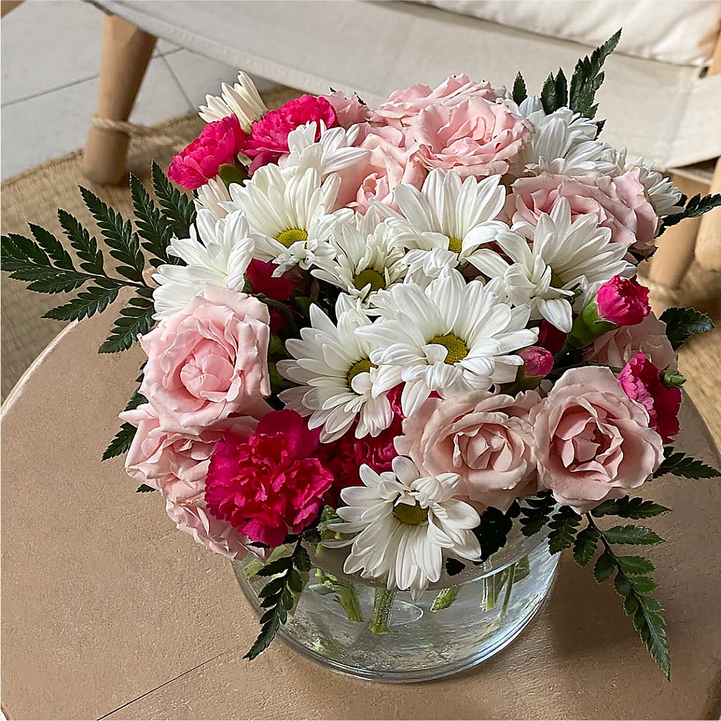 Sweet Surprises® Bouquet – KELLEN'S FLORIST INC, Hobart IN