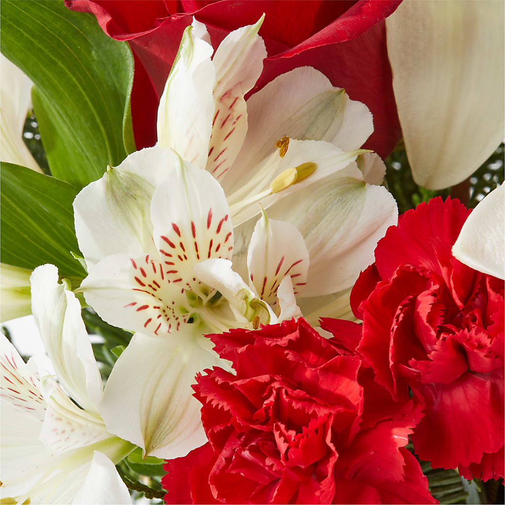 Holiday Season Bouquet – KELLEN'S FLORIST INC, Hobart IN