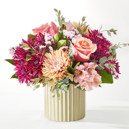 Berry Cobbler Bouquet with Ivory Vase – KELLEN'S FLORIST INC, Hobart IN