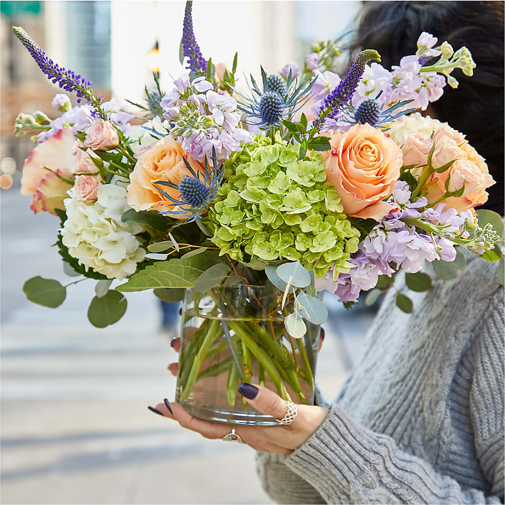 Porch Swing Bouquet – KELLEN'S FLORIST INC, Hobart IN