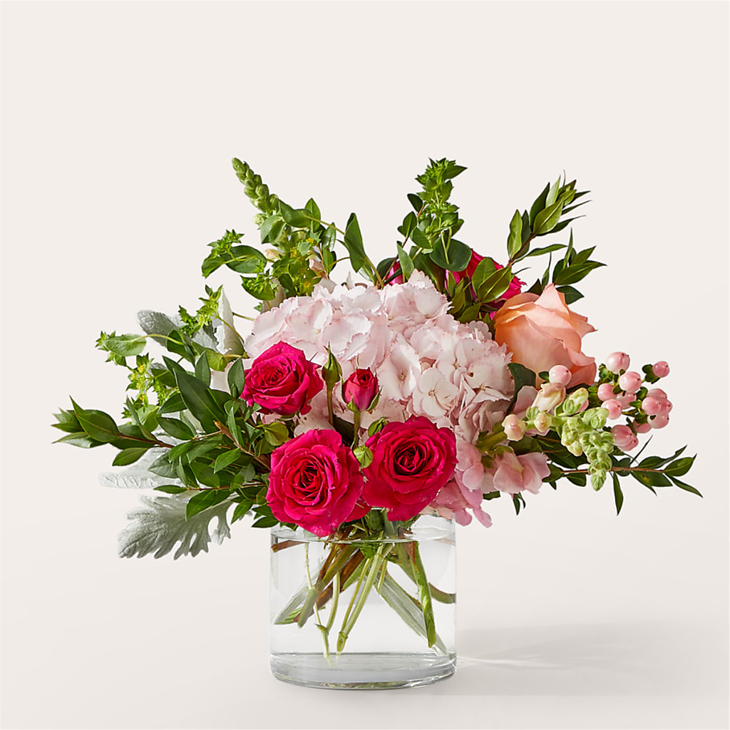 Glitz & Glam Bouquet – KELLEN'S FLORIST INC, Hobart IN