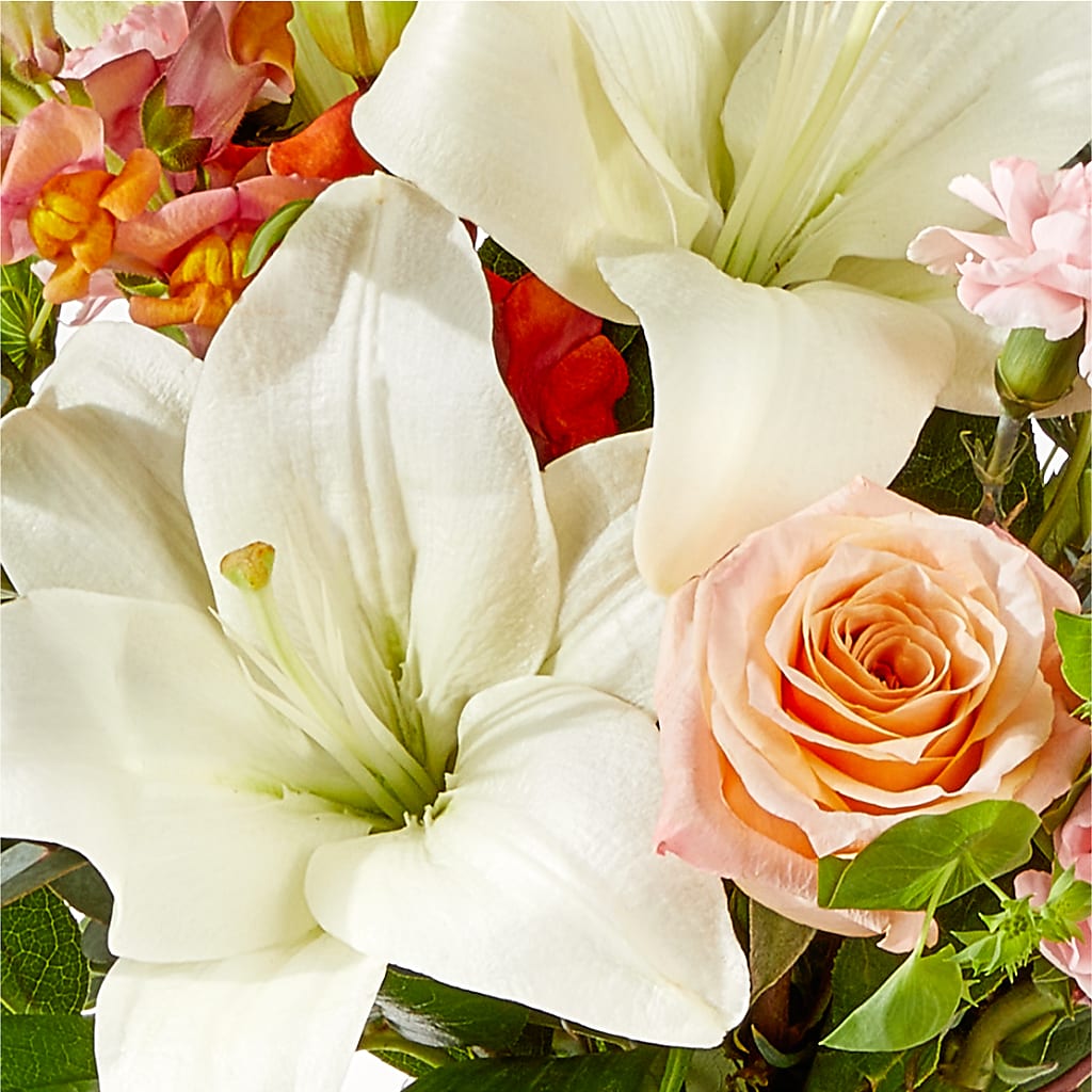 Grapefruit Splash Bouquet – KELLEN'S FLORIST INC, Hobart IN