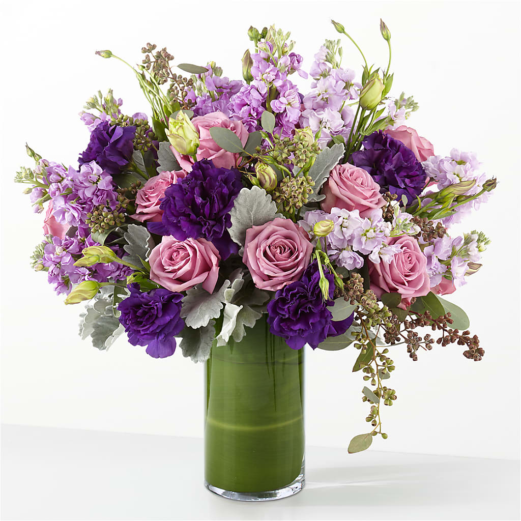 The Monarch – KELLEN'S FLORIST INC, Hobart IN