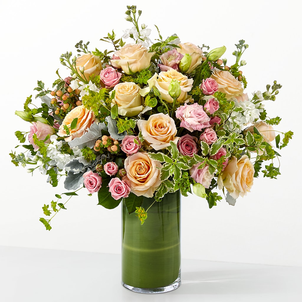 The Glamour Shot – KELLEN'S FLORIST INC, Hobart IN